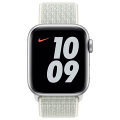Apple Nike Sport Loop Band Apple Watch Series 1 t/m 9 / SE (38/40/41 mm) | Series 10 / 11 (42 mm) - Spruca Aura