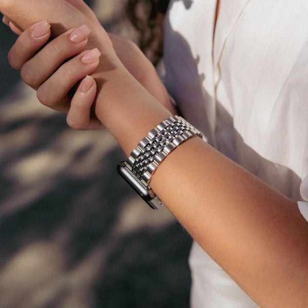 Burga Steel strap Apple Watch | 44/45/46/49 mm - Silver