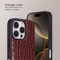 Selencia Nova Croco Telefoonhoes met Koord en Pashouder Apple iPhone 16 Pro - Burgundy