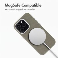 Accezz Mesh Back Cover with MagSafe Apple iPhone 15 Pro - Dark Grey