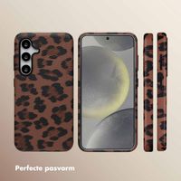 Selencia Sabi Backcover Panterprint met MagSafe Samsung Galaxy S24 - Mocha Brown