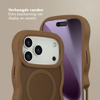 Selencia Wavy Backcover met MagSafe Apple iPhone 17 Pro Max - Mocha Brown