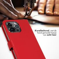 Selencia Echt Leren Bookcase Apple iPhone 15 Pro Max - Rood