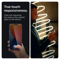Spigen EZ Fit GLAS.tR Privacy Glass Screenprotector - 1 pack Apple iPhone 17e / 16e / 14 / 13 / 13 Pro