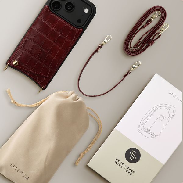 Selencia Nova Croco Telefoonhoes met Koord en Pashouder Apple iPhone 18 Pro Max / 17 Pro Max - Burgundy