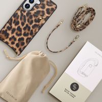 Selencia Nova Phone Case with Cord and Card Holder Samsung Galaxy S26 - Leopard