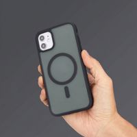 imoshion Color Guard Backcover met MagSafe Apple iPhone 11 - Zwart