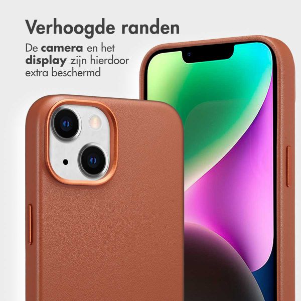 Accezz Leather Bookcase 2-in-1 met MagSafe Apple iPhone 14 - Sienna Brown