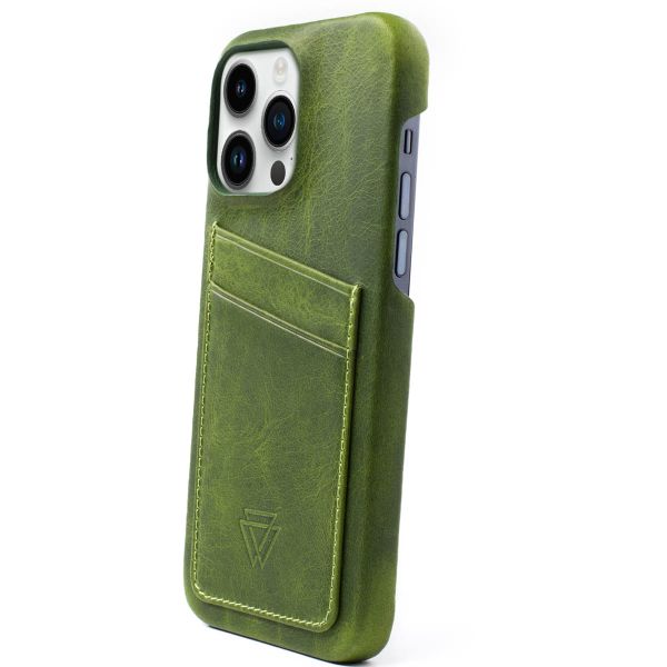 Wachikopa Full Wrap C.C. Backcover met 2 pashouders iPhone 14 Pro - Forest Green