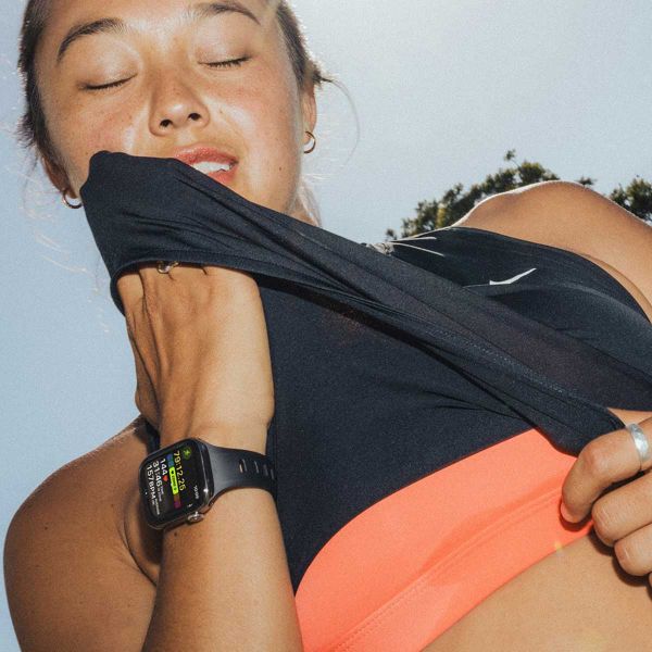 Nomad Tempo siliconen band Apple Watch Series 1 - 11 / SE / Ultra (44/45/46/49 mm) - Wide fit - Black