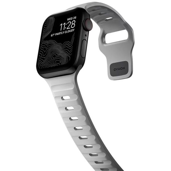Nomad Sport band FKM Apple Watch Series 1 t/m 9 / SE (38/40/41 mm) | Series 10 / 11 (42 mm) - Lunar Gray