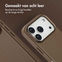 Accezz MagSafe Leather Backcover Apple iPhone 17 Pro - Coffee Brown