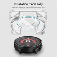 Spigen EZ FIT Glas.tR Screenprotector met applicator Samsung Galaxy Watch 5 Pro - 45 mm - Transparant