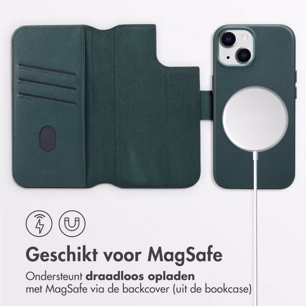 Accezz Leather Bookcase 2-in-1 met MagSafe Apple iPhone 15 - Cedar Green