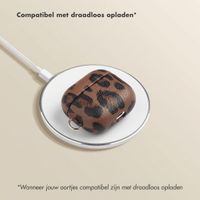Selencia Sabi Case met panterprint  Apple Airpods 3 - Mocha Brown