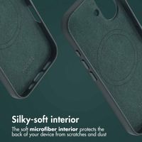 Accezz Leather Back Cover with MagSafe Apple iPhone 16 - Cedar Green