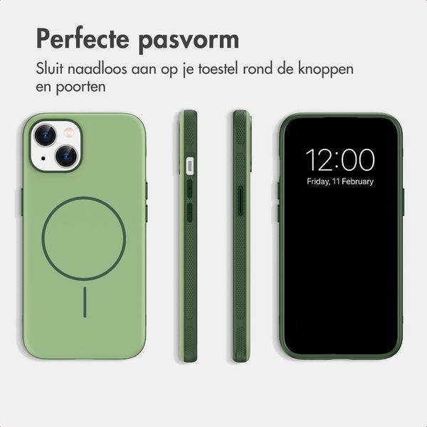 imoshion Color Backcover met Thin MagSafe Ring Apple iPhone 14 / 13 - Donkergroen