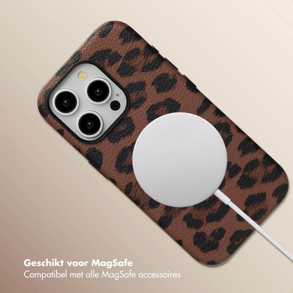 Selencia Sabi Backcover Panterprint met MagSafe Apple iPhone 15 Pro - Mocha Brown