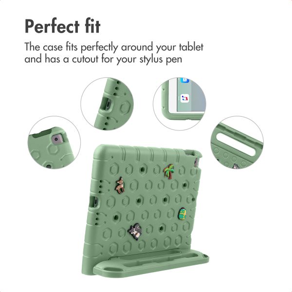 imoshion Kidsproof Tablet Case with Detachable Dolls Apple iPad 9 (2021) 10.2 inch / iPad 8 (2020) 10.2 inch / iPad 7 (2019) 10.2 inch - Olive Green