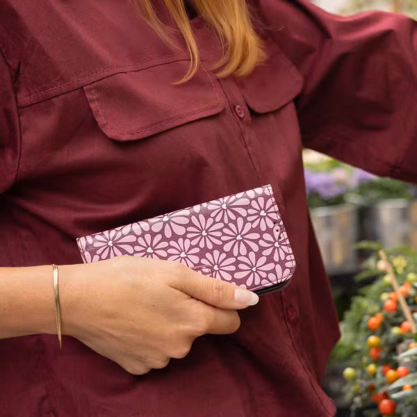 imoshion Design Bookcase Apple iPhone SE (2022 / 2020) / 8 / 7 / 6(s) - Bloom Love Blush