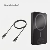 Selencia Vivid Powerbank 5,000 mAh - Wireless Powerbank - Compatible with MagSafe and Qi - Black / Happy Dots Burgundy