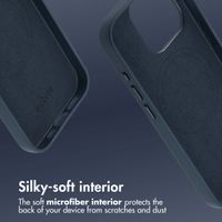 Accezz Leather Back Cover with MagSafe Apple iPhone 15 Pro - Nightfall Blue
