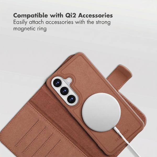 Selencia Olyn Detachable Bookcase with MagSafe Samsung Galaxy S26 - Brown
