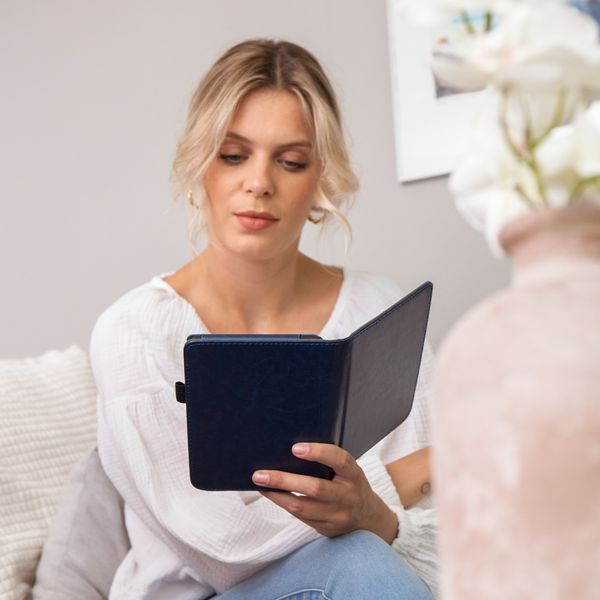 imoshion Vegan Leather Bookcase Tolino Page 2 - Donkerblauw