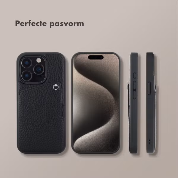 Selencia Riva Backcover met Pashouder Apple iPhone 15 Pro - Zwart