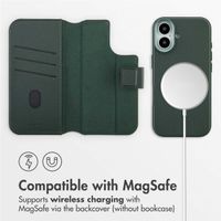 Accezz 2-in-1 Leather Bookcase with MagSafe Apple iPhone 17 - Cedar Green