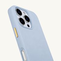 Selencia Rivièra MagSafe Backcover met afneembare haakjes Apple iPhone 16 Pro - Powder Blue