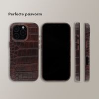 Selencia Croco Backcover met MagSafe Apple iPhone 16 Pro - Choco Brown