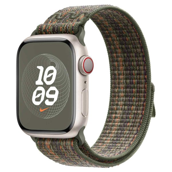 Apple Nike Sport Loop Band Apple Watch Series 1 t/m 9 / SE (38/40/41 mm) | Series 10 (42 mm) - Sequoia/Orange