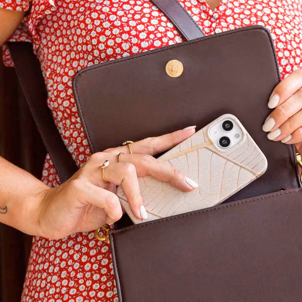 Selencia Aurora Fashion Backcover Samsung Galaxy A33 - Earth Leaf Beige