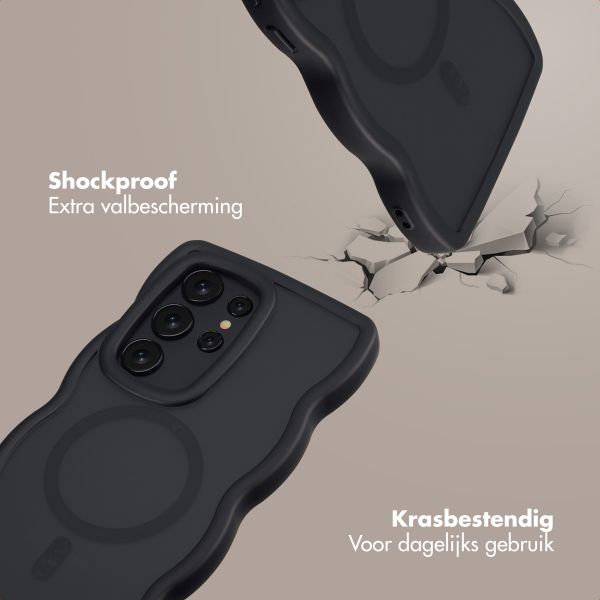 Selencia Wavy Backcover met MagSafe Samsung Galaxy S24 Ultra - Zwart