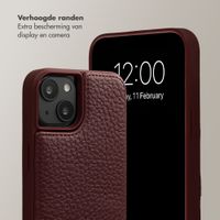 Selencia Nova Telefoonhoes met Koord en Pashouder Apple iPhone 14 / 13 - Bold Burgundy