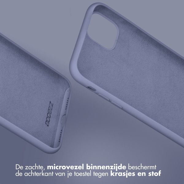 Accezz Liquid Silicone Backcover Apple iPhone 15 - Lavender Grey