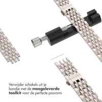 Selencia Slim Steel Jubilee Inspired schakelbandje Apple Watch Series 1 t/m 9 / SE (38/40/41 mm) | Series 10 (42 mm) - Sterrenlicht