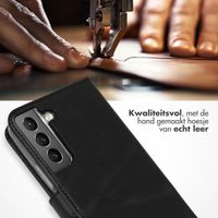 Selencia Echt Leren Bookcase Samsung Galaxy S22 - Zwart