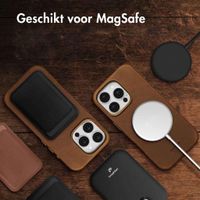 Accezz Vintage Leather Magsafe Backcover Apple iPhone 16 Pro - Tabacco Cognac