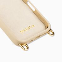 Selencia Rivièra MagSafe Backcover met afneembare haakjes voor de Apple iPhone 16 Pro - Milky Latte + Satin Stone Polskoord - Brown