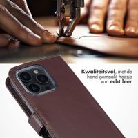 Selencia Echt Leren Bookcase Apple iPhone 16 Pro - Bruin