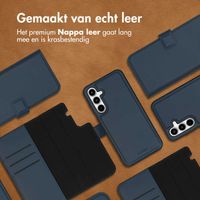 Accezz Premium Leather 2 in 1 Wallet Bookcase Samsung Galaxy A35 - Donkerblauw