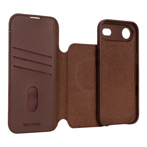 Decoded 2 in 1 Leather Detachable Wallet MagSafe Apple iPhone Air - Chocolate Brown