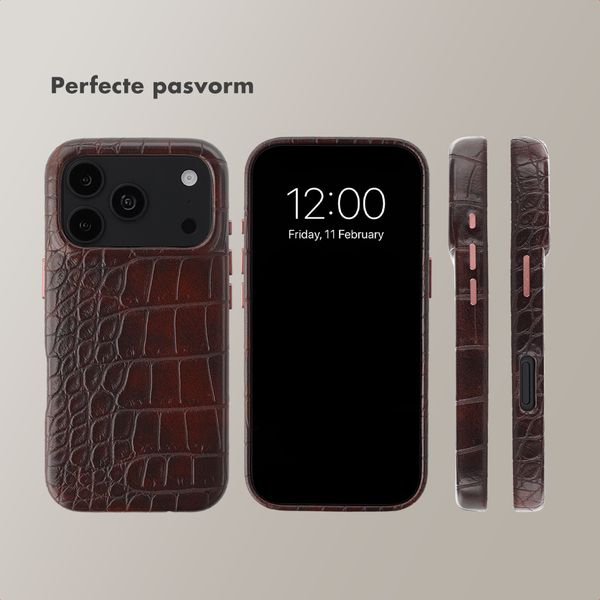Selencia Croco Backcover met MagSafe Apple iPhone 18 Pro Max / 17 Pro Max - Choco Brown