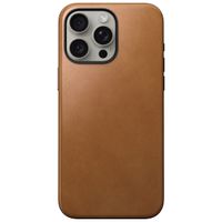 Nomad Modern Leather Case met MagSafe Apple iPhone 15 Pro Max - English Tan