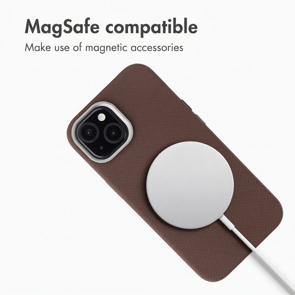 Accezz Mesh Case with MagSafe Apple iPhone 14 / 13 - Brown