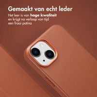 Accezz Leather Bookcase 2-in-1 met MagSafe Apple iPhone 14 - Sienna Brown