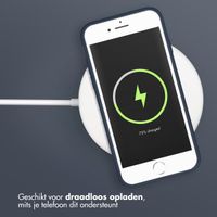 Accezz Liquid Silicone Backcover Apple iPhone SE (2022 / 2020) / 8 / 7 - Donkerblauw