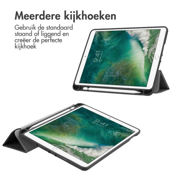 imoshion Trifold Bookcase Apple iPad 6 (2018) 9.7 inch / iPad 5 (2017) 9.7 inch / Air 2 (2014)/Air 1 (2013) - Grijs